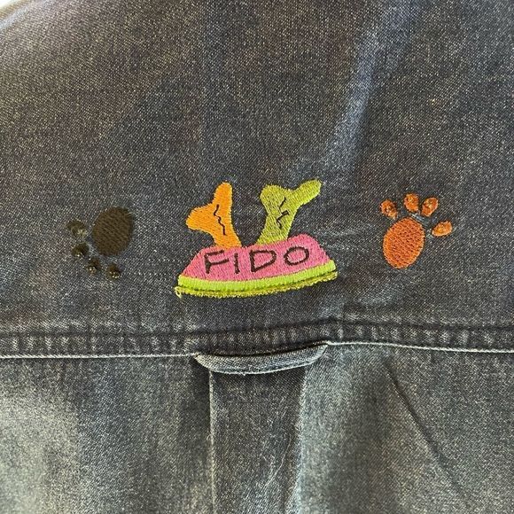 Quacker Factory Fido Dog Blue Denim Rhinestone Beads Button Up Shirt - Picture 5 of 10